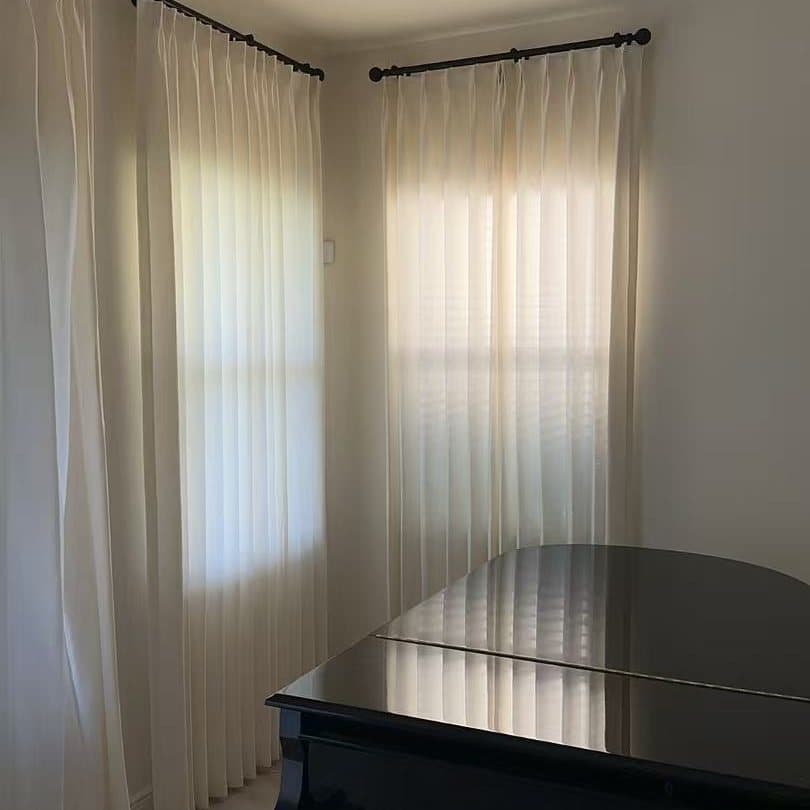 Drapery project photo 2 in Parkland