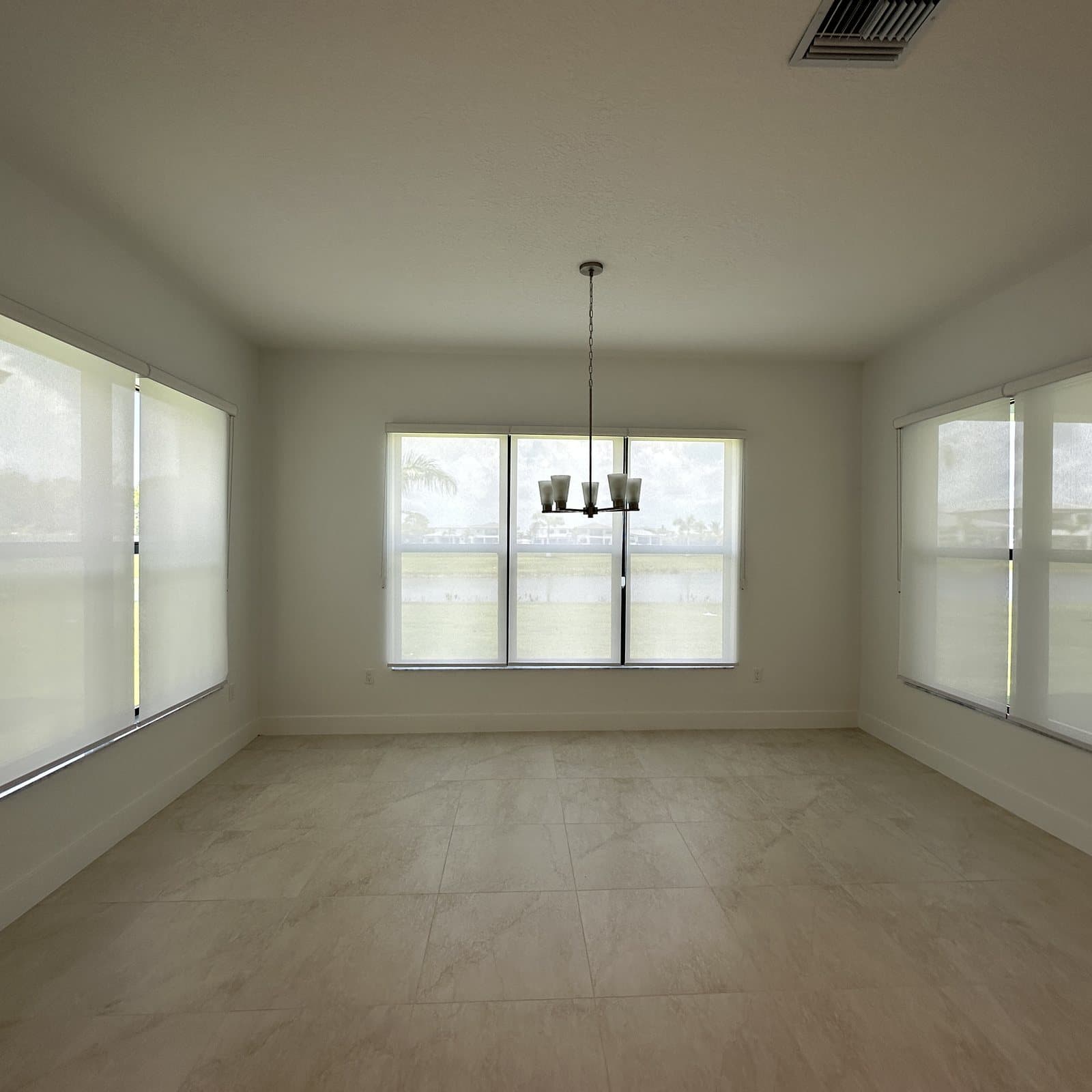 Roller Shades project photo 5 in Boca Raton