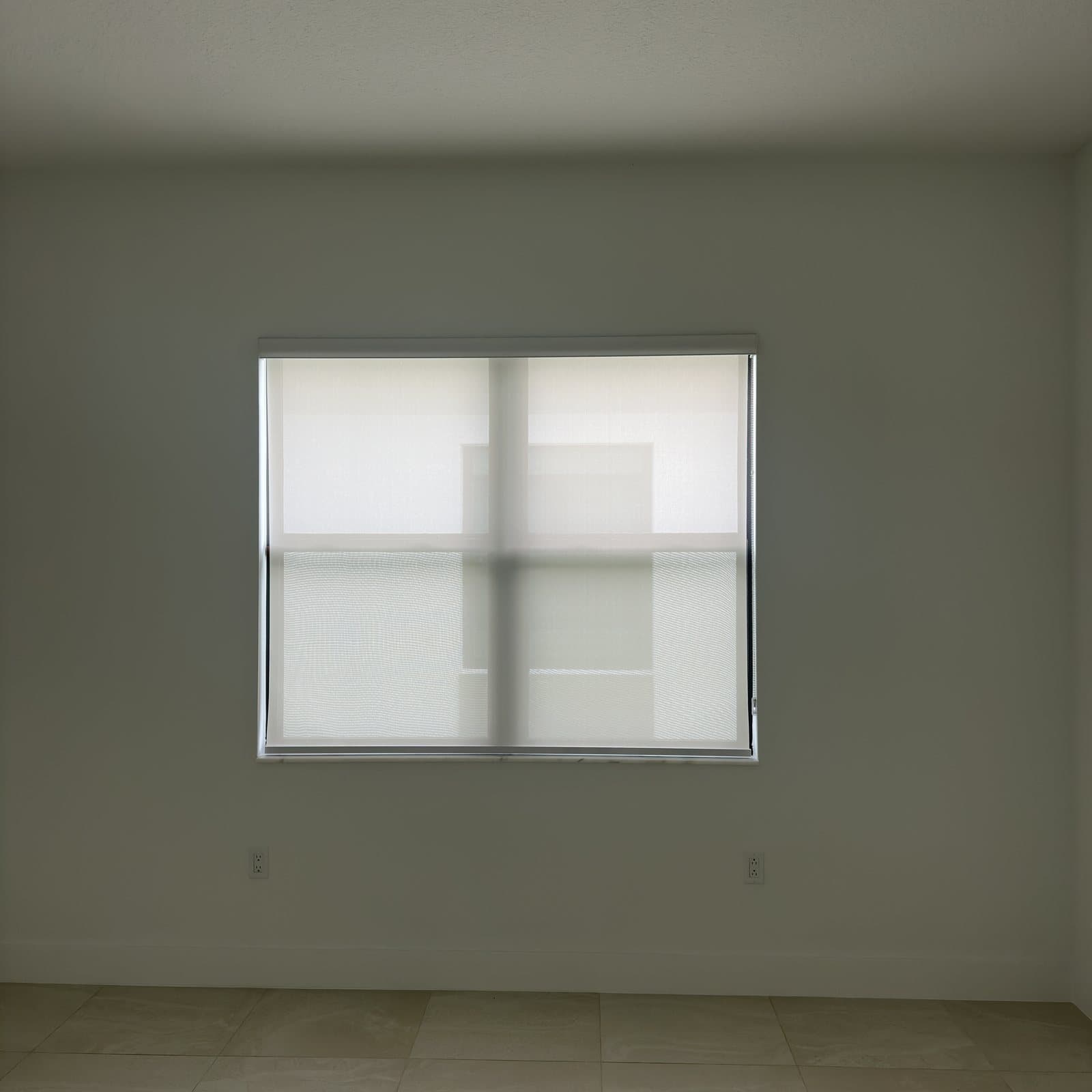 Roller Shades project photo 10 in Boca Raton