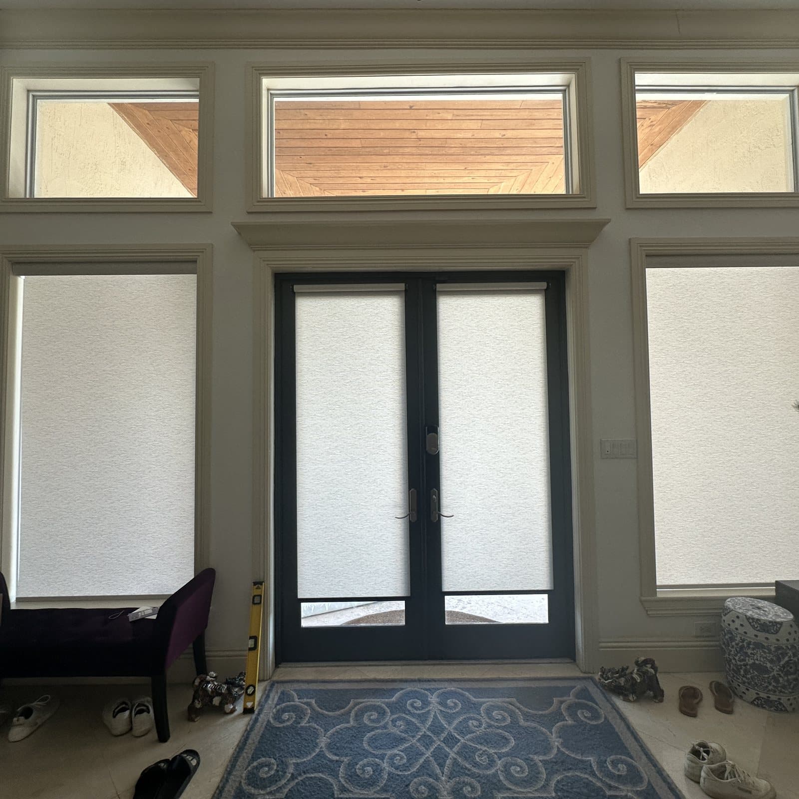 Roller Shades project photo 1 in Miami