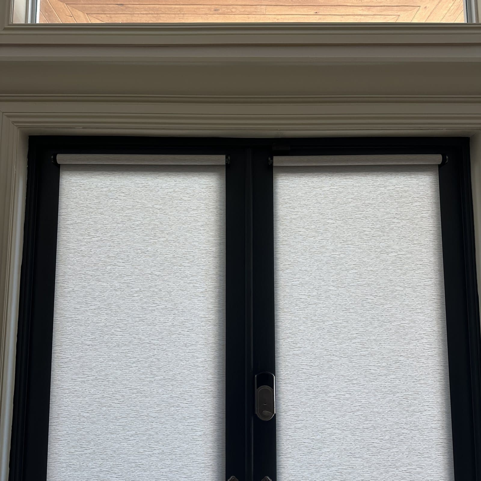Roller Shades project photo 2 in Miami