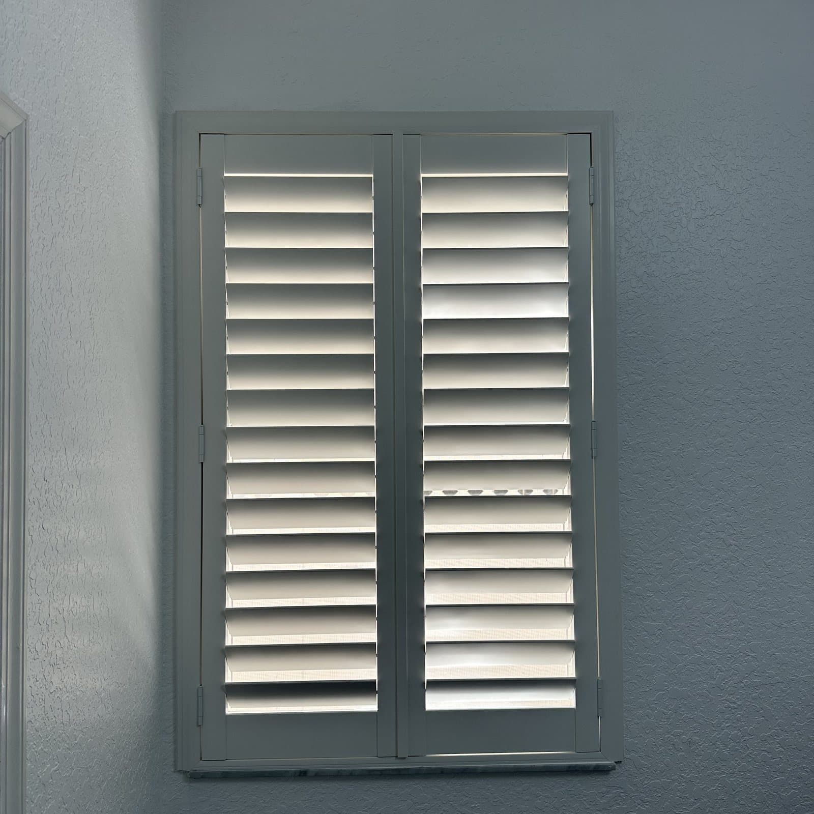 Plantation Shutters project photo 1 in Coral Springs