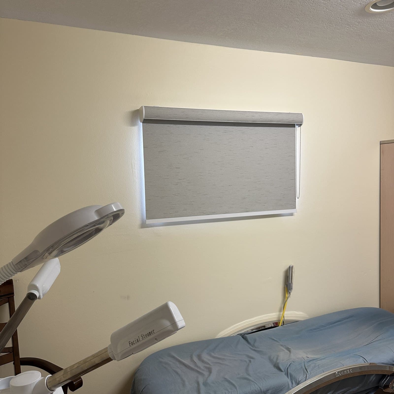 Roller Shades installation in Fort Lauderdale