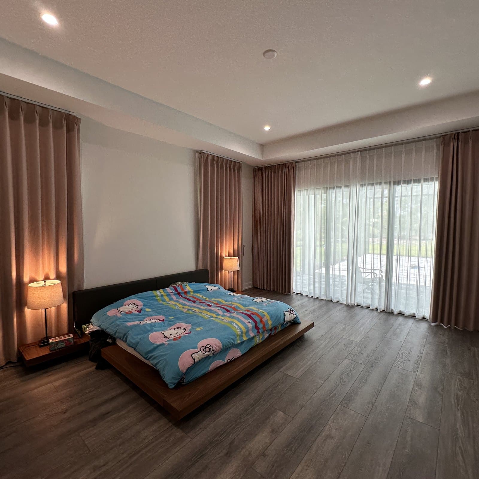 Drapery installation in Naples