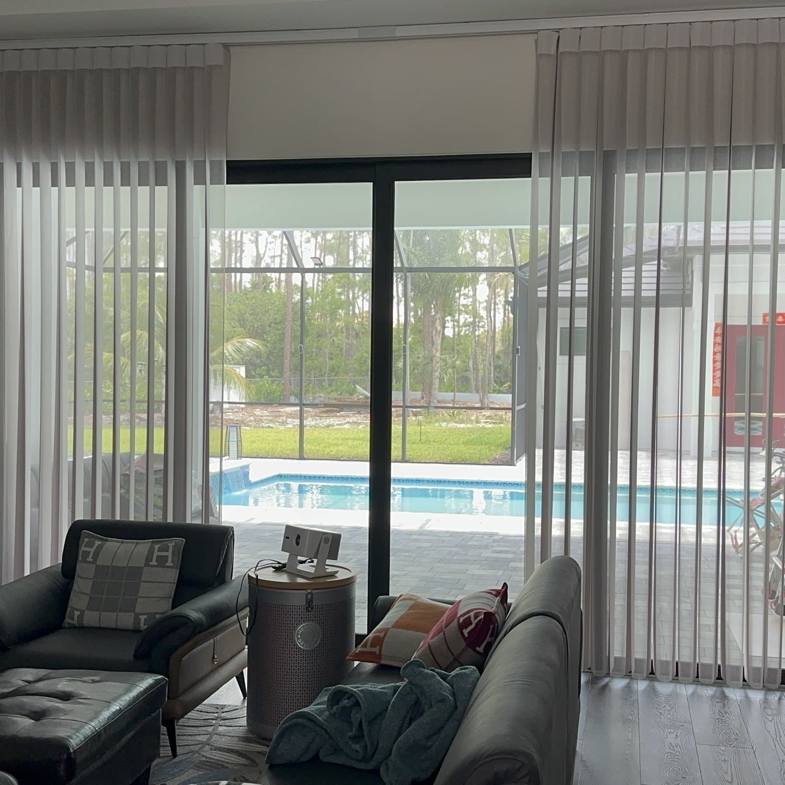 Dream Sheer installation in Naples