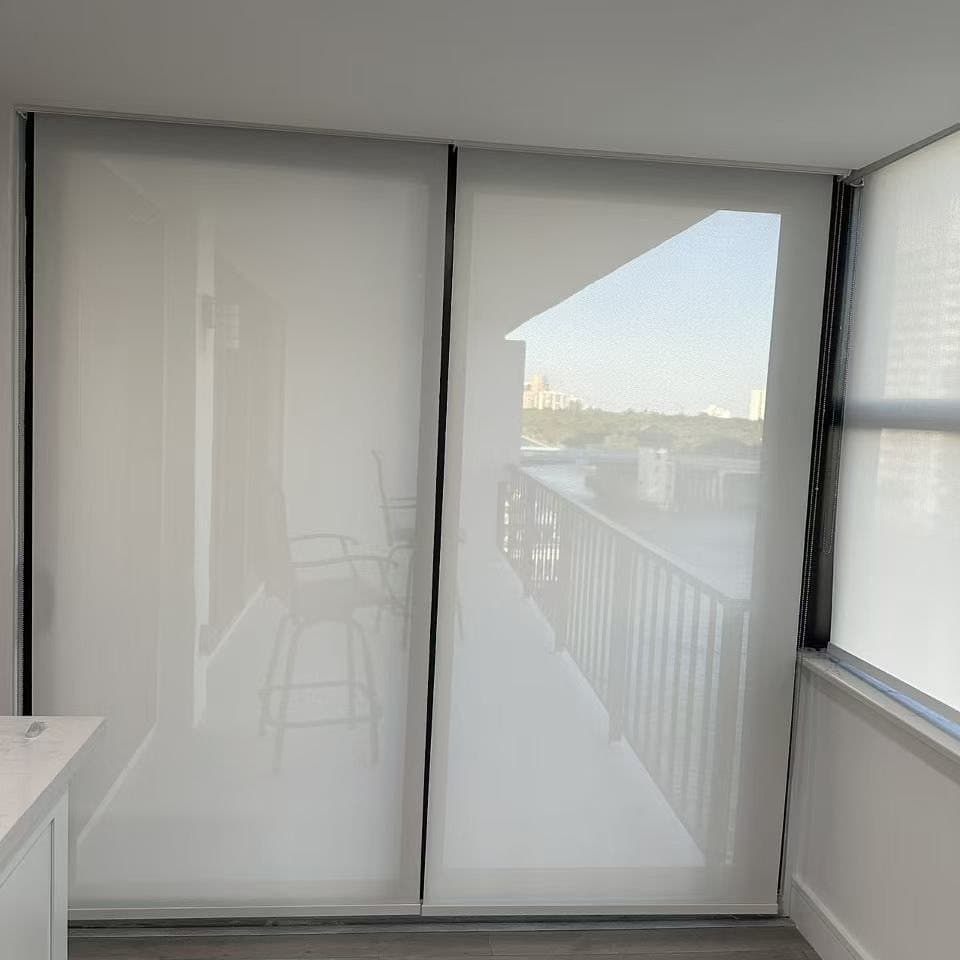 Roller Shades project photo 4 in Fort Lauderdale
